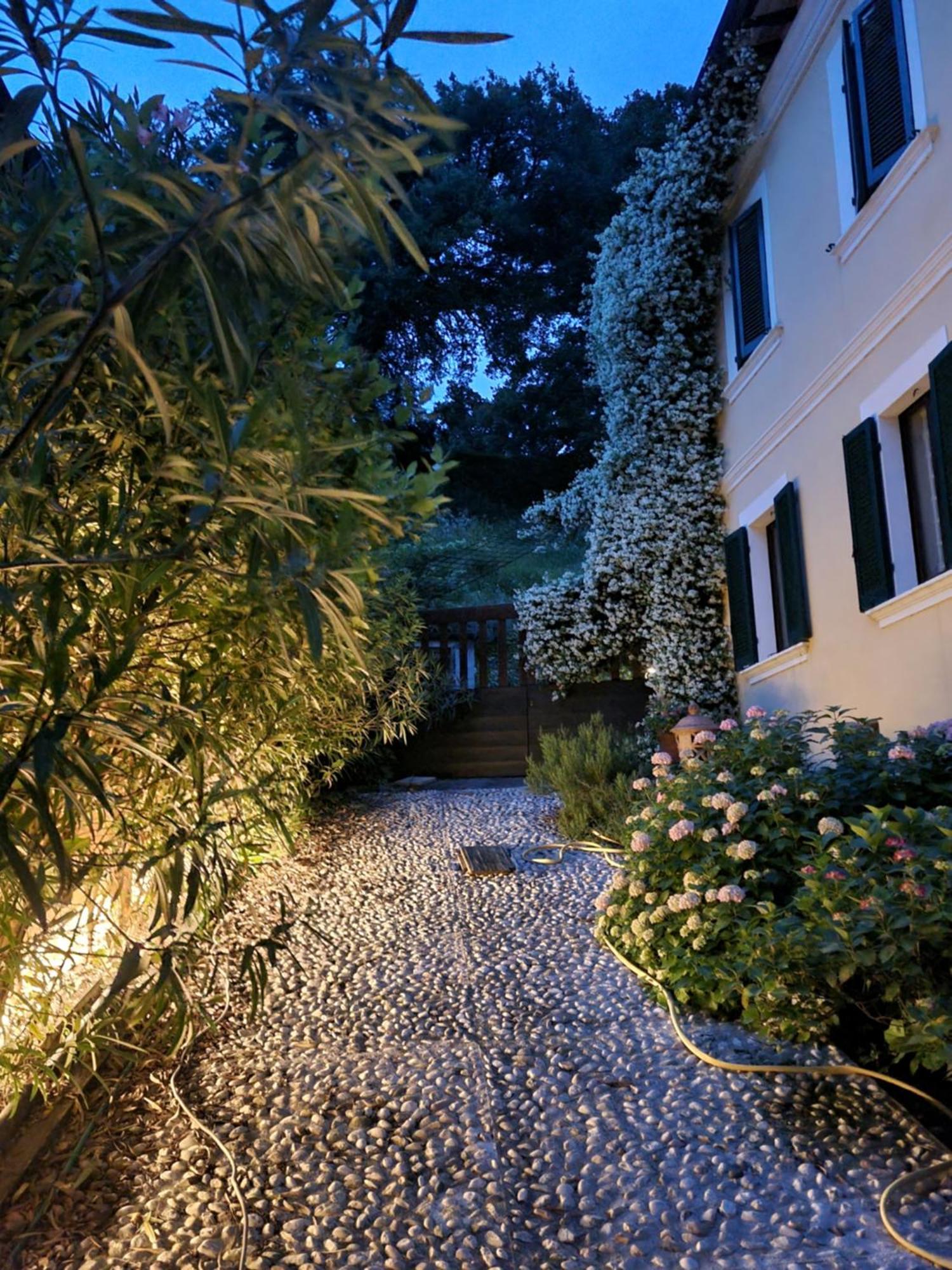 Affittacamere Casa Zia Cianetta Residenza di Campagna Capodacqua  Esterno foto