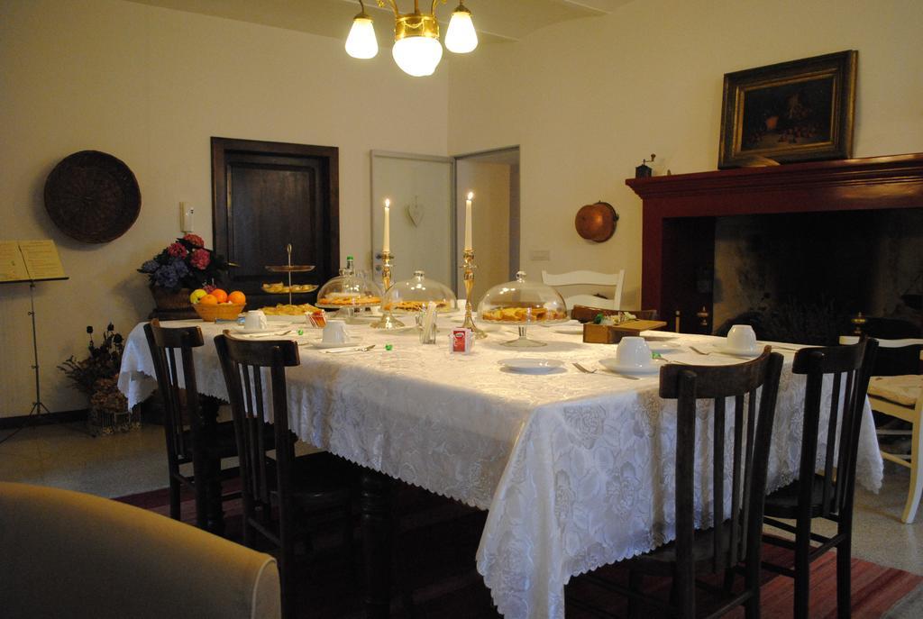 Affittacamere Casa Zia Cianetta Residenza di Campagna Capodacqua  Esterno foto